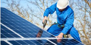 Installation Maintenance Panneaux Solaires Photovoltaïques à Montvicq